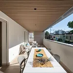 Central Suite *